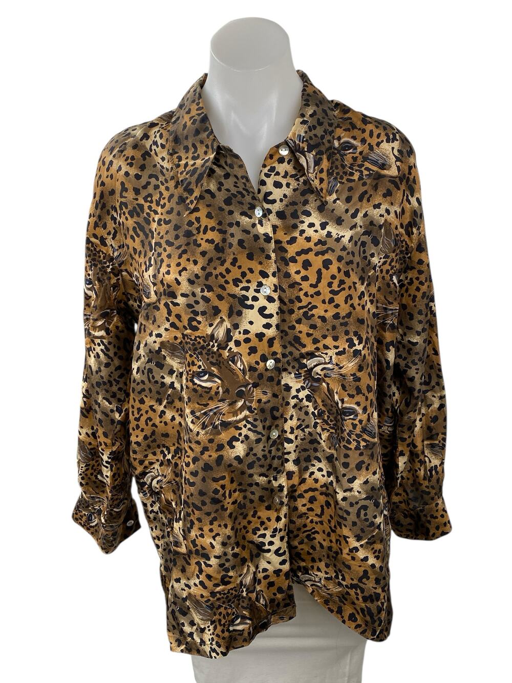 Vintage Lady Bear 100% Silk Animal Print Long Sleeve Button Down Shirt Top Sz M